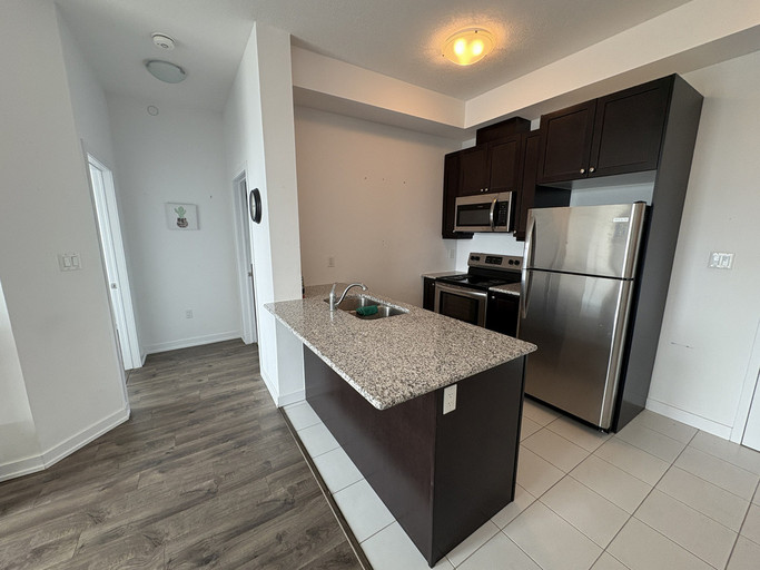 101 Shoreview Unit 615