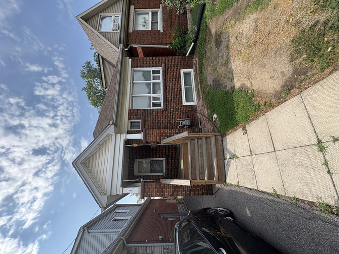 141 Cope Street 