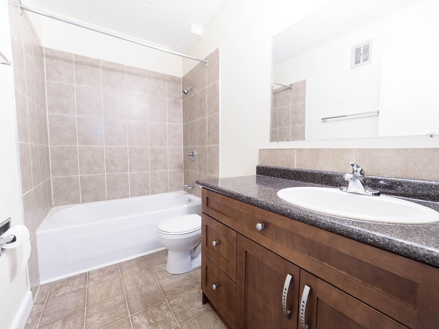 Elm Tree Place - Photo 5
