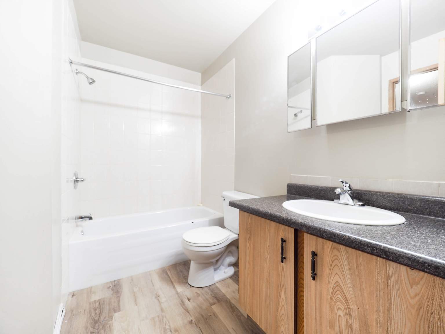 Beau Mills Apartments - Photo 22