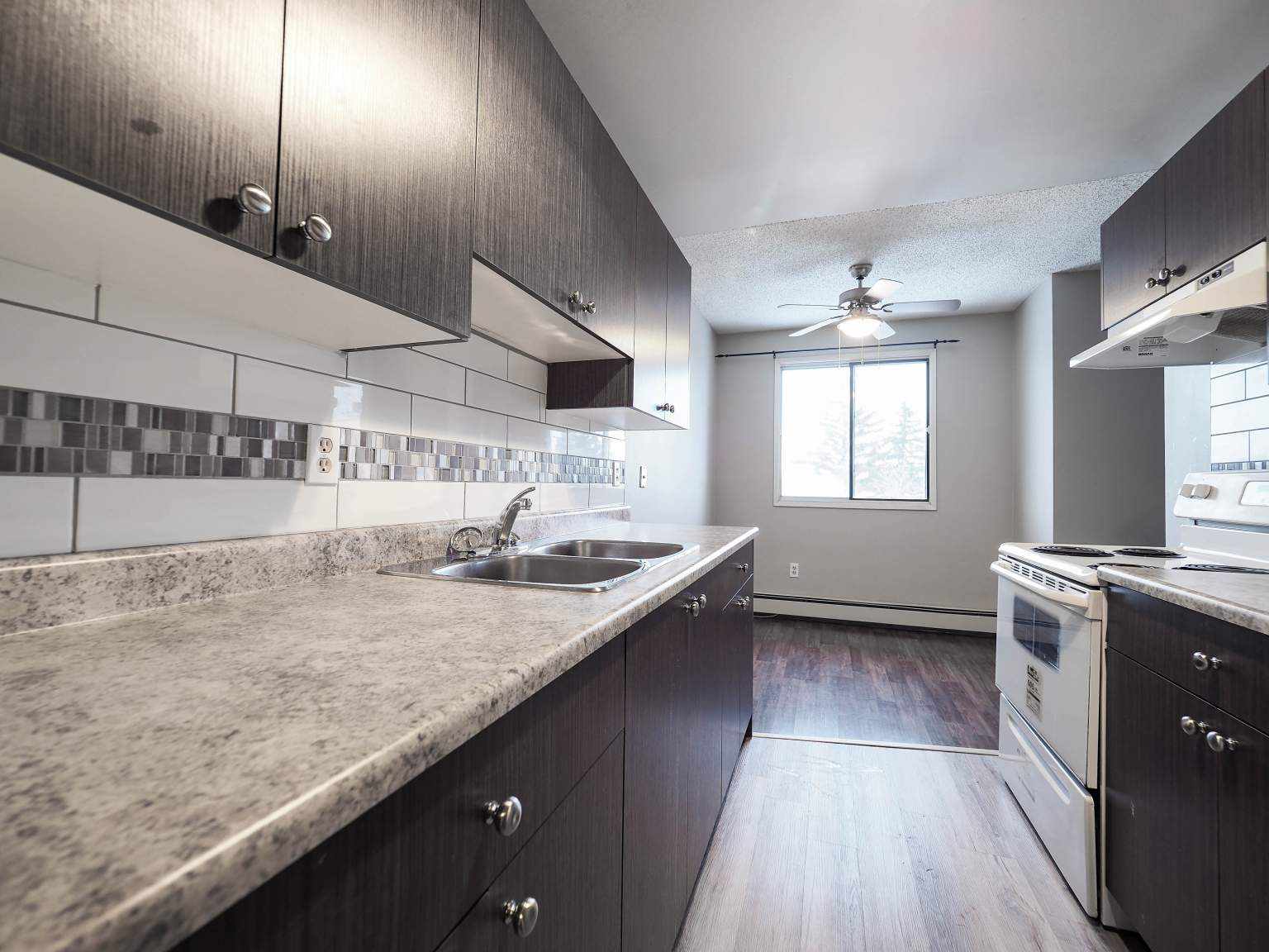 Ridgewood Park - Photo 4