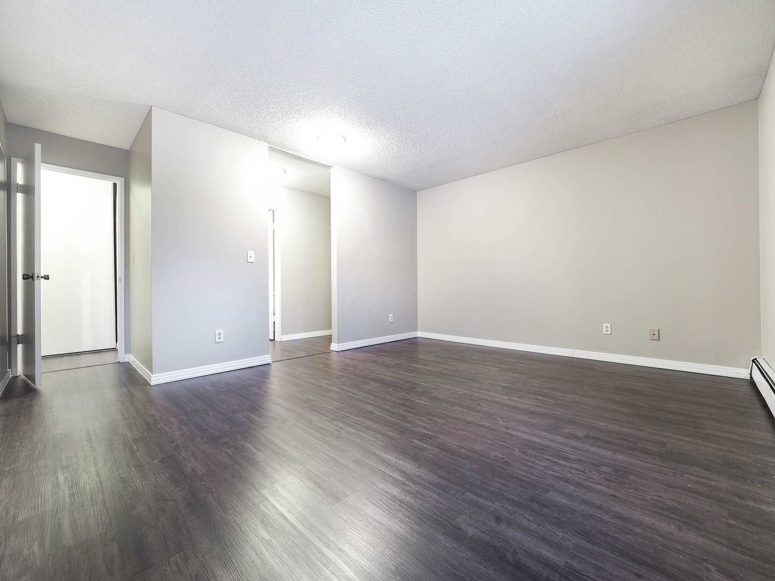 Pineridge Apartments - Photo 6