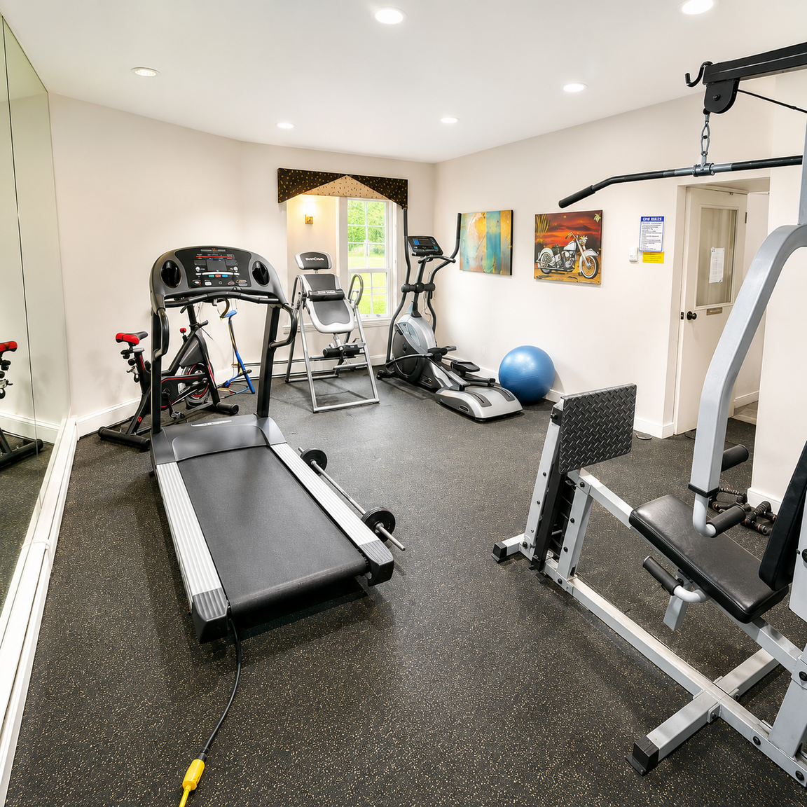 Pineridge Apartments - Photo 11