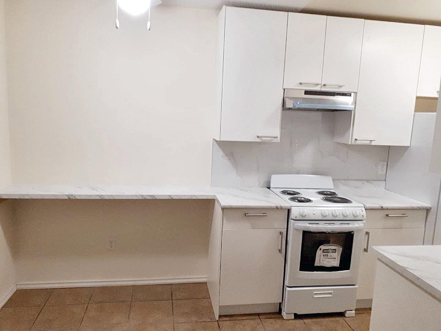 McAllister Apartments - Photo 4
