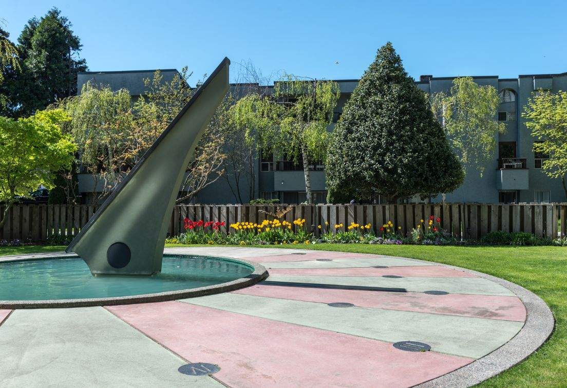 Parkview Towers  - Photo 12