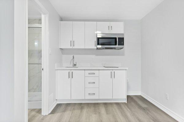 Kingston Crest Residence - Photo 14