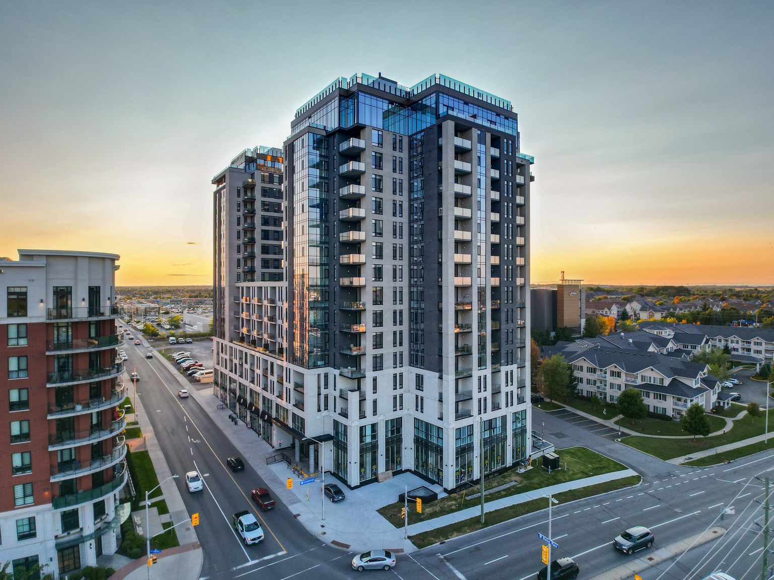 150 Marketplace - Photo 4