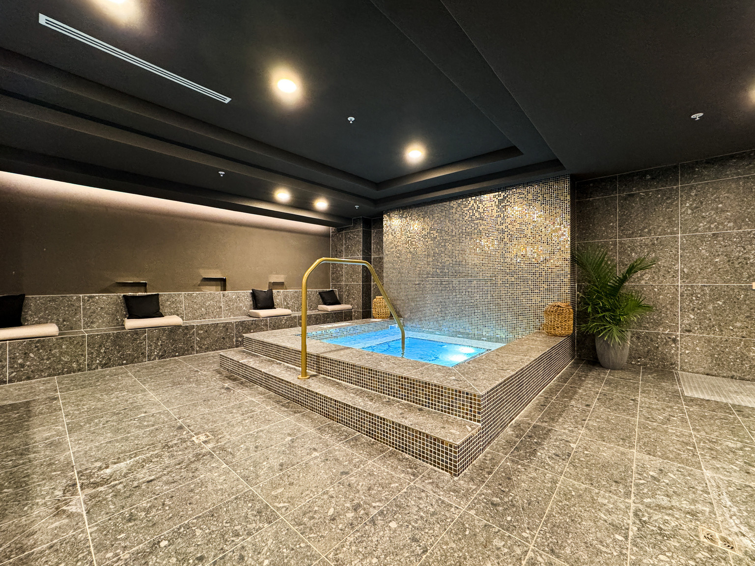 150 Marketplace - Photo 130