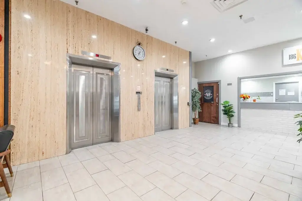 186 King - Photo 9