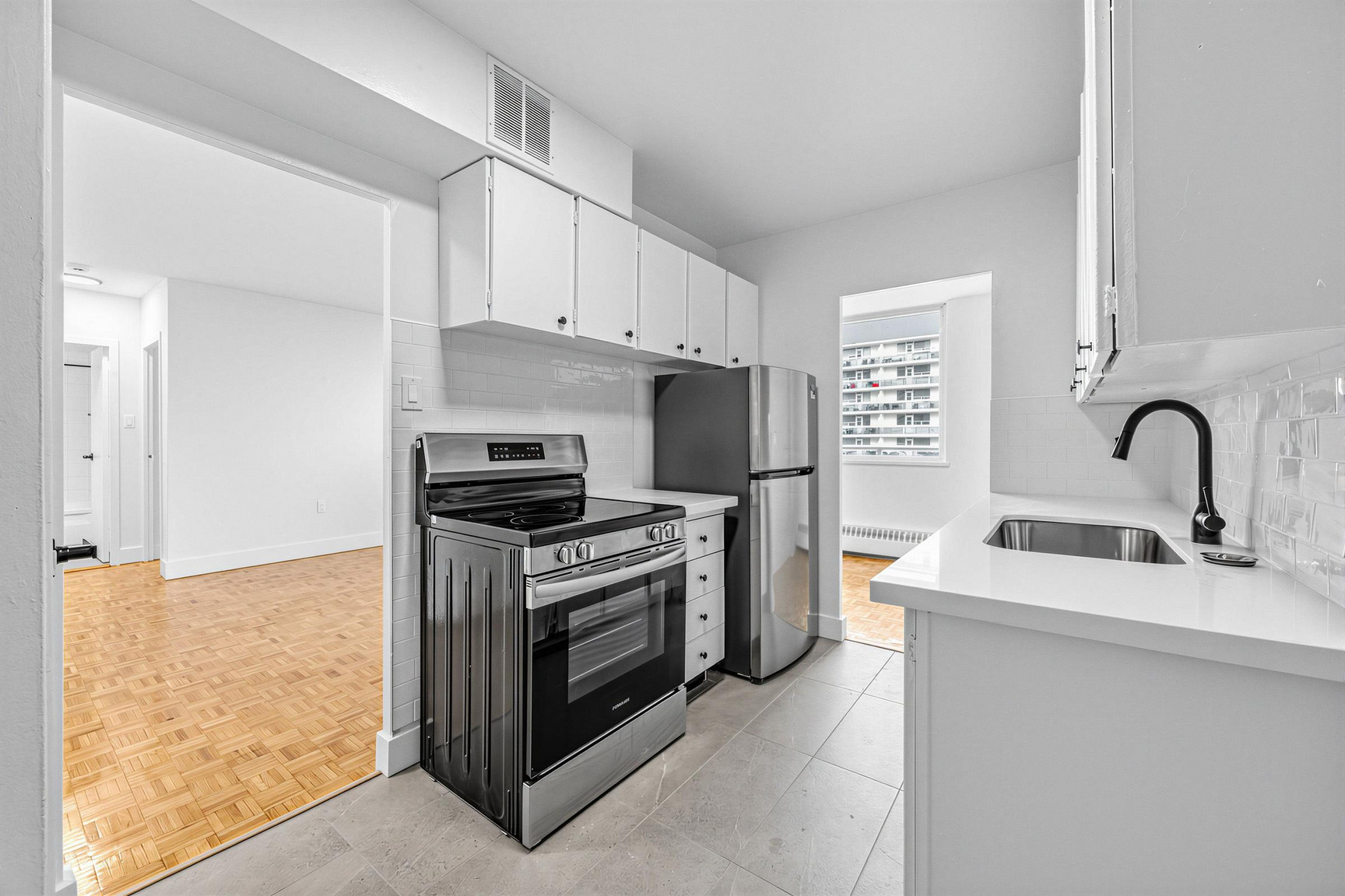 3950 Lawrence Ave East - Photo 14