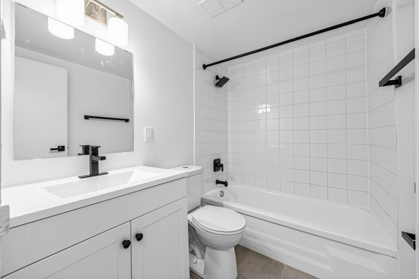 3950 Lawrence Ave East - Photo 18
