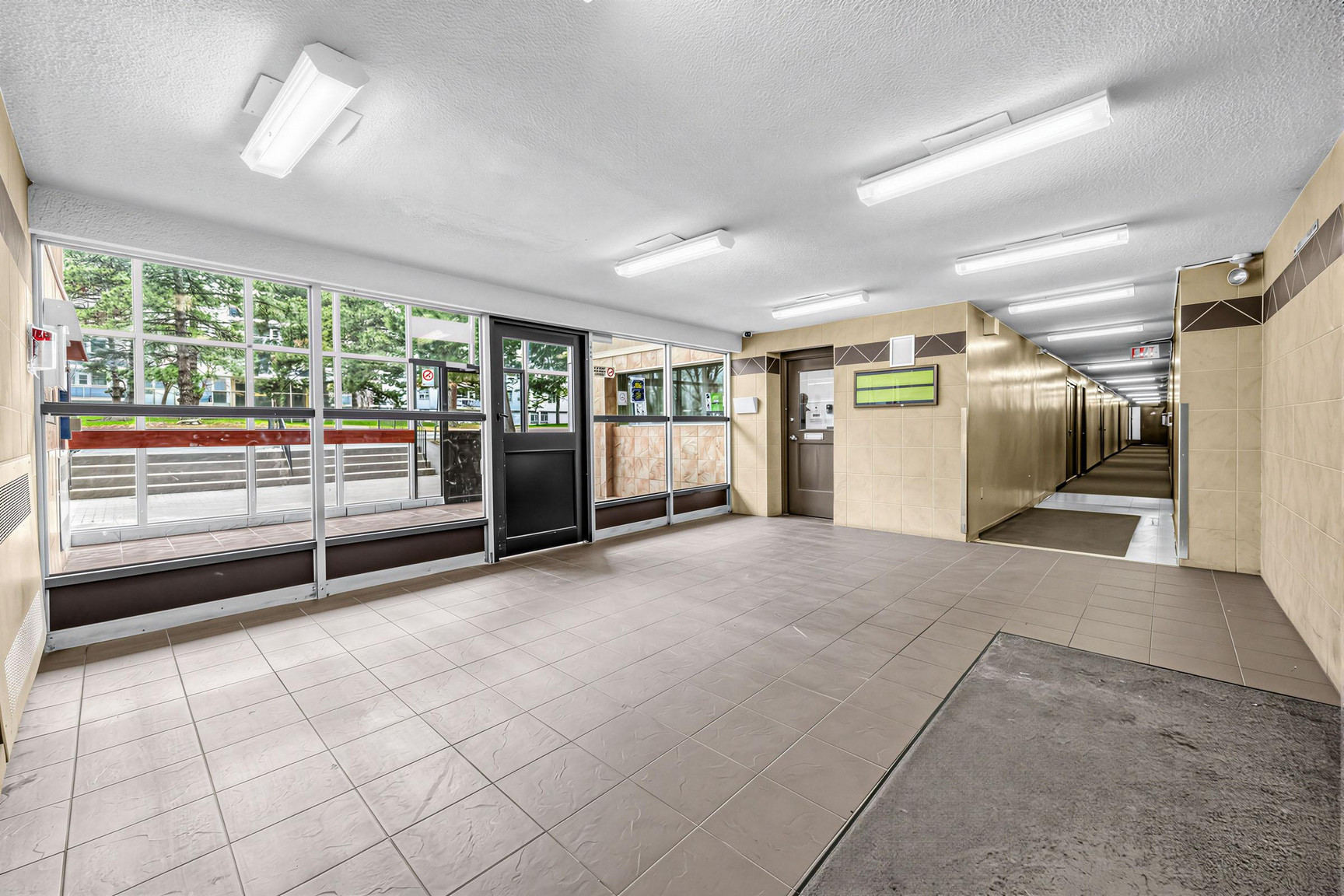 3950 Lawrence Ave East - Photo 23