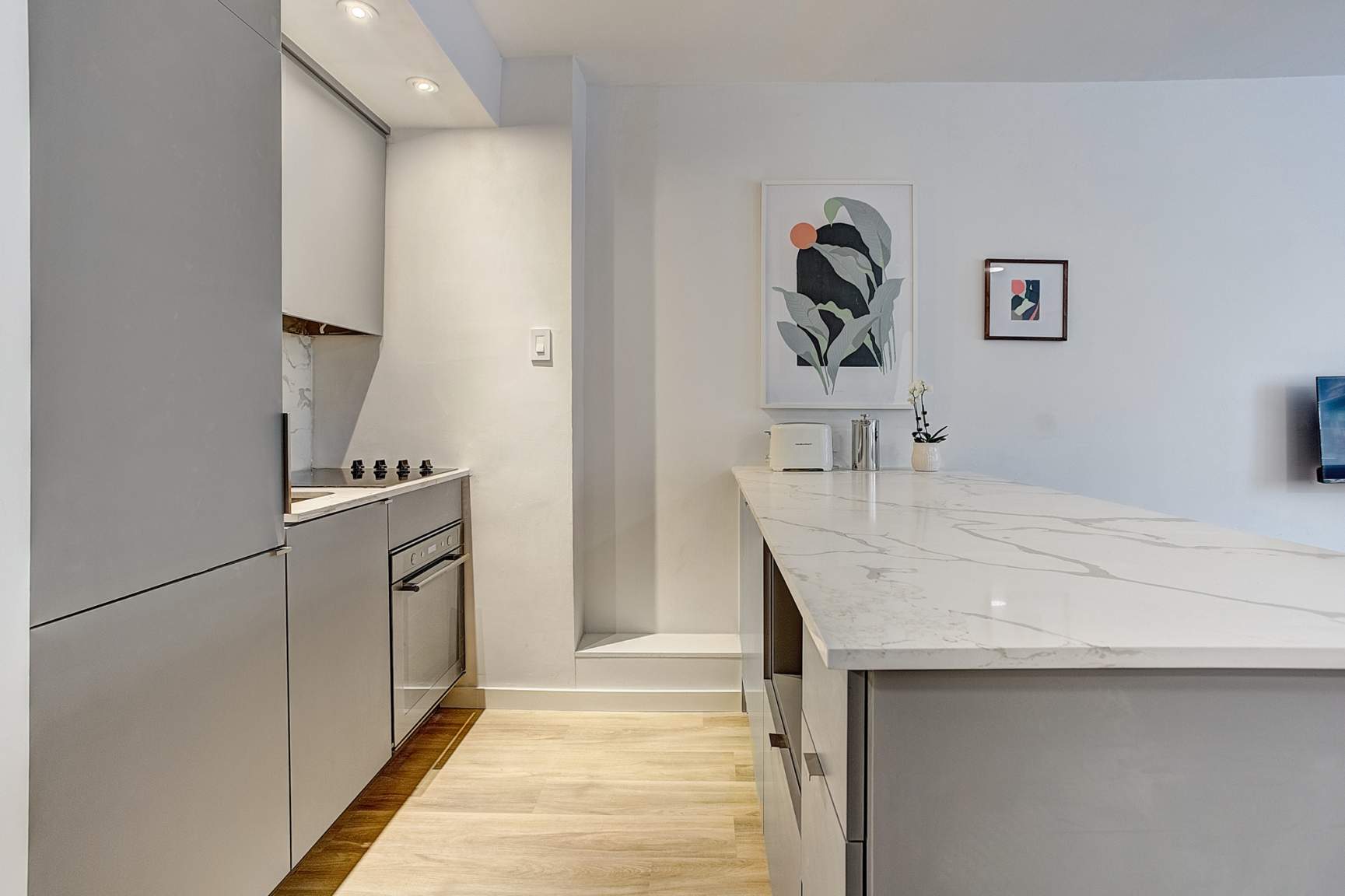 3445 Hutchison - Photo 2