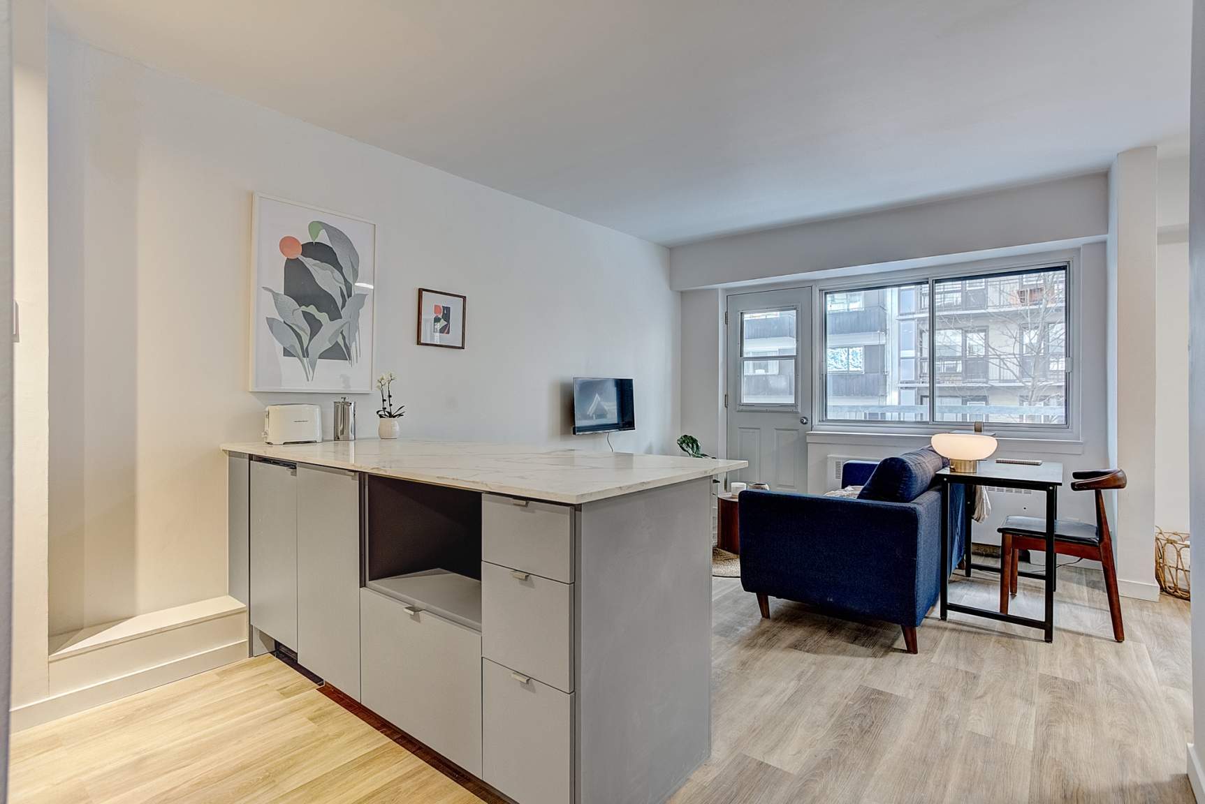 3445 Hutchison - Photo 3