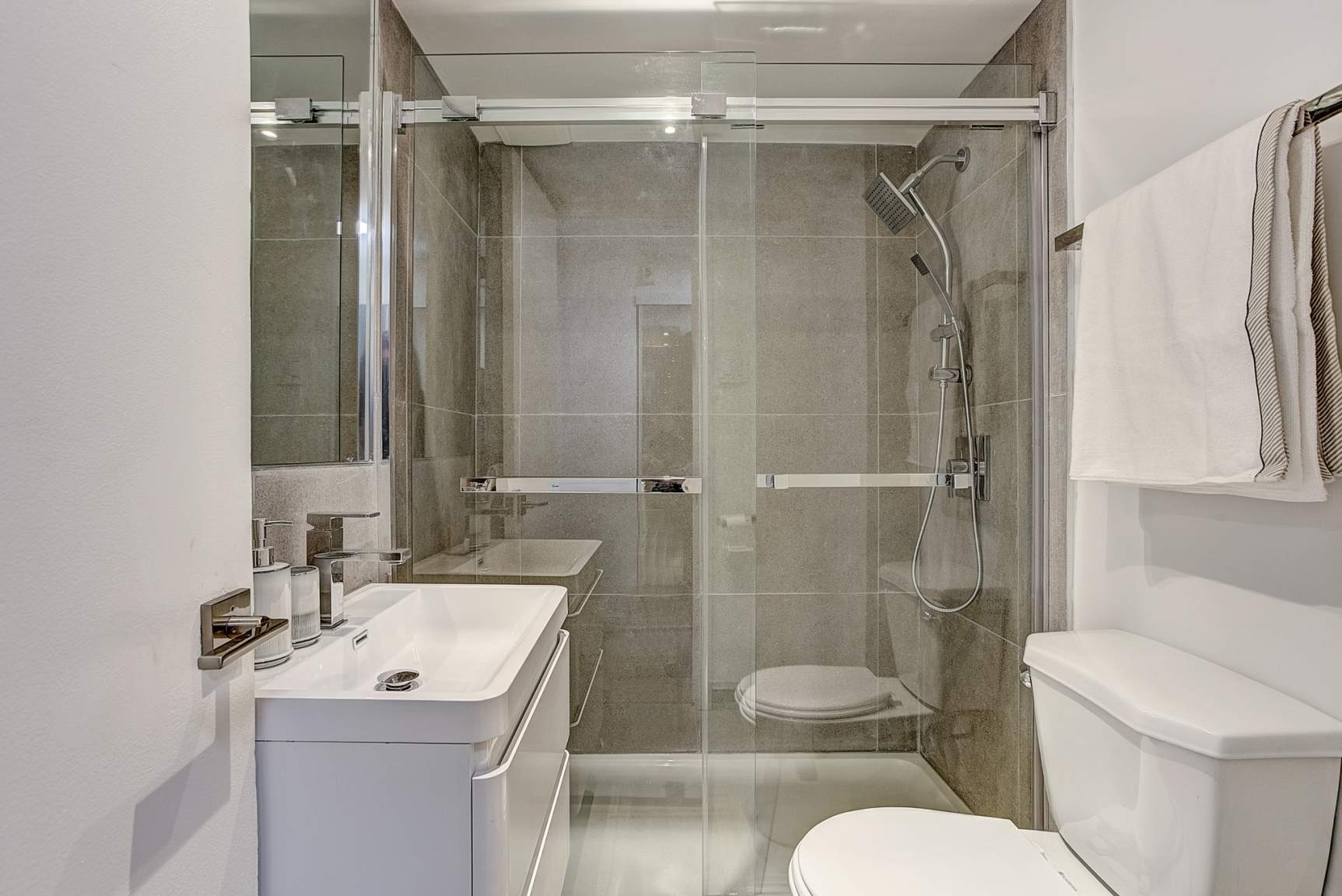 3445 Hutchison - Photo 19