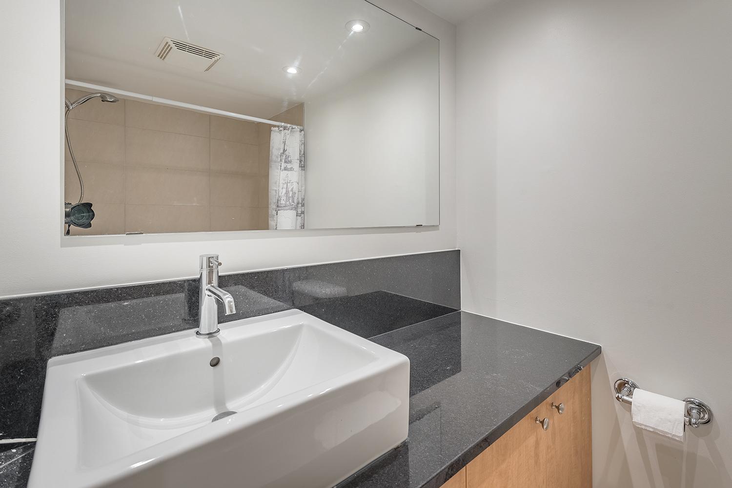 2100 Saint-Marc - Photo 4