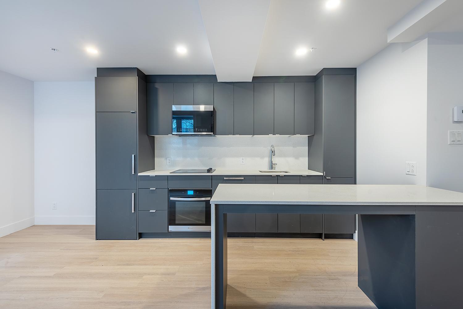 3477  Rue Drummond - Photo 2