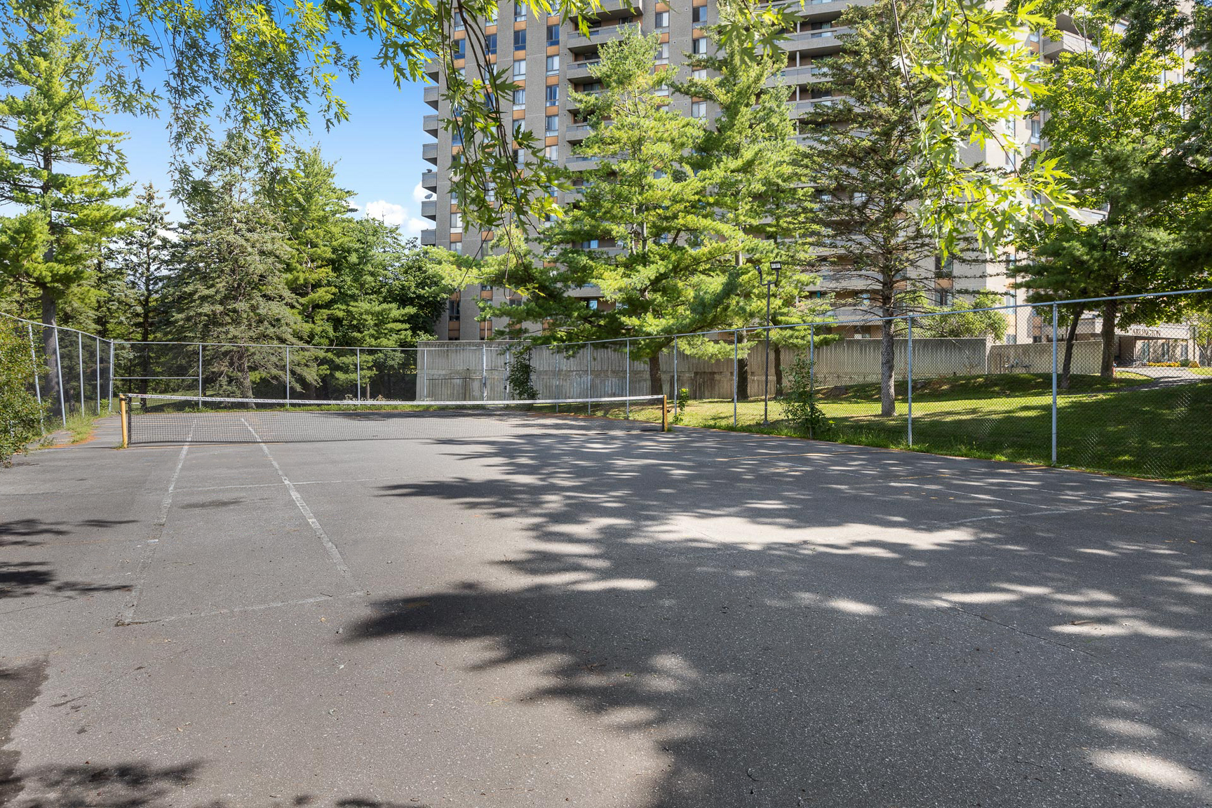 Arlington Apartments - Photo 11