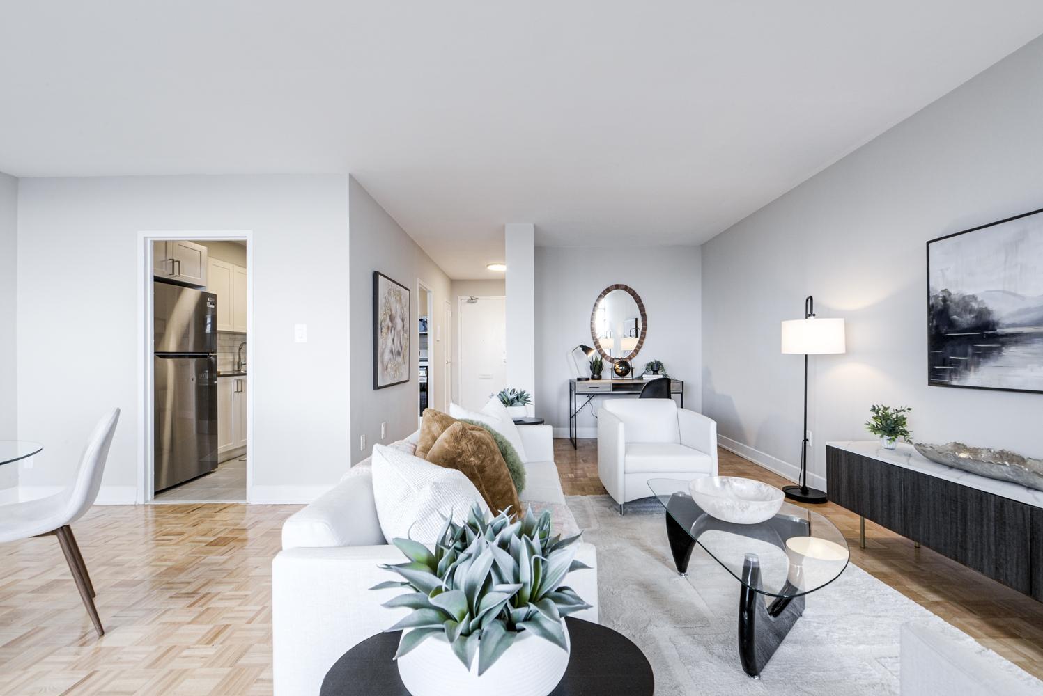 Canyon Apartments - Photo 3