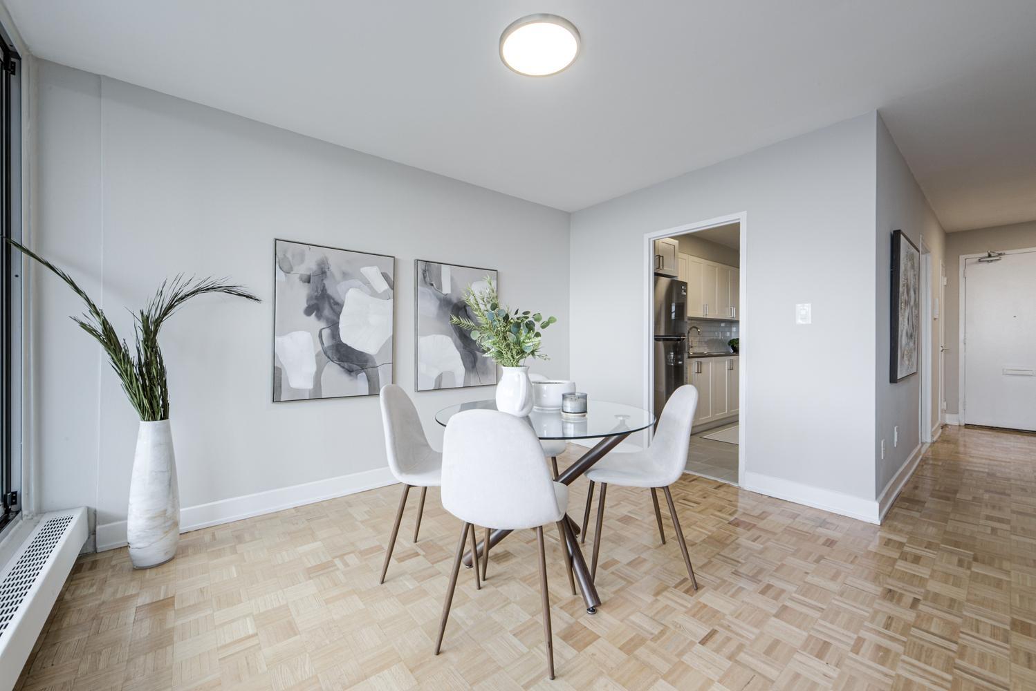 Canyon Apartments - Photo 6