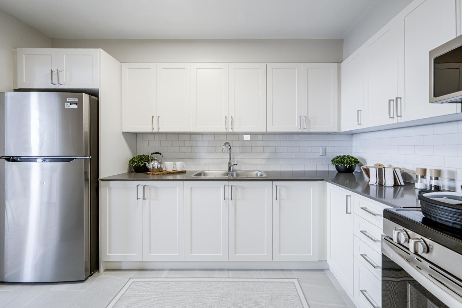 Canyon Apartments - Photo 7