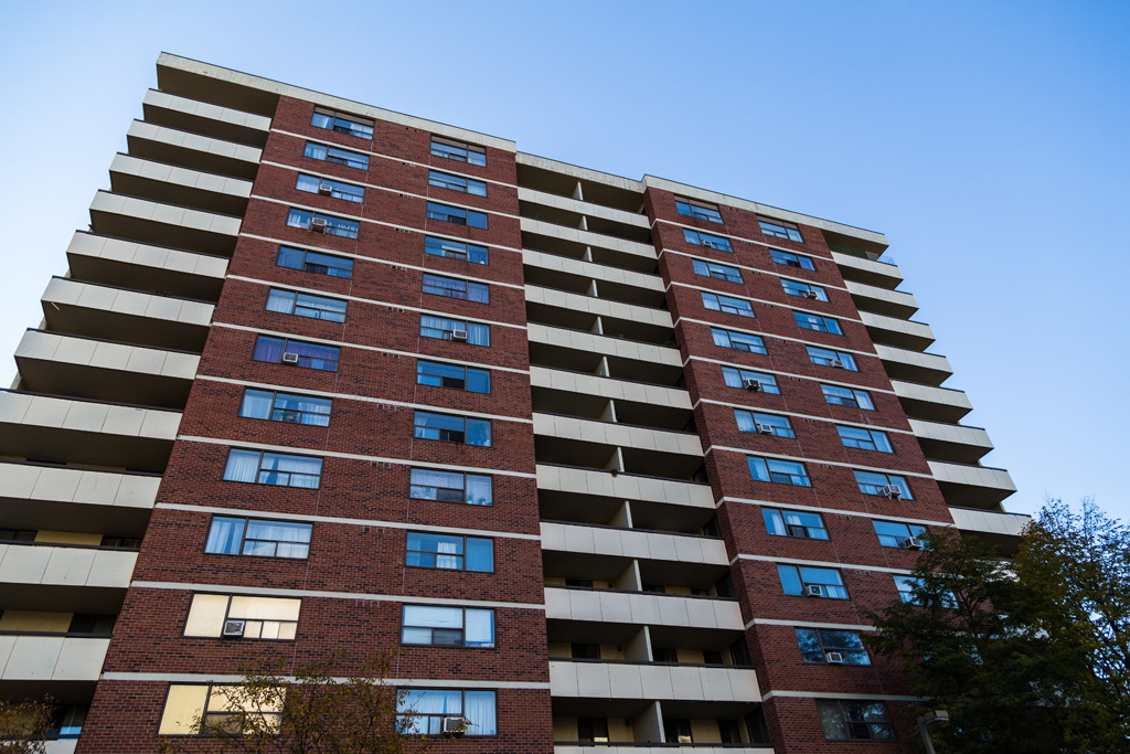 625 Finch Avenue West