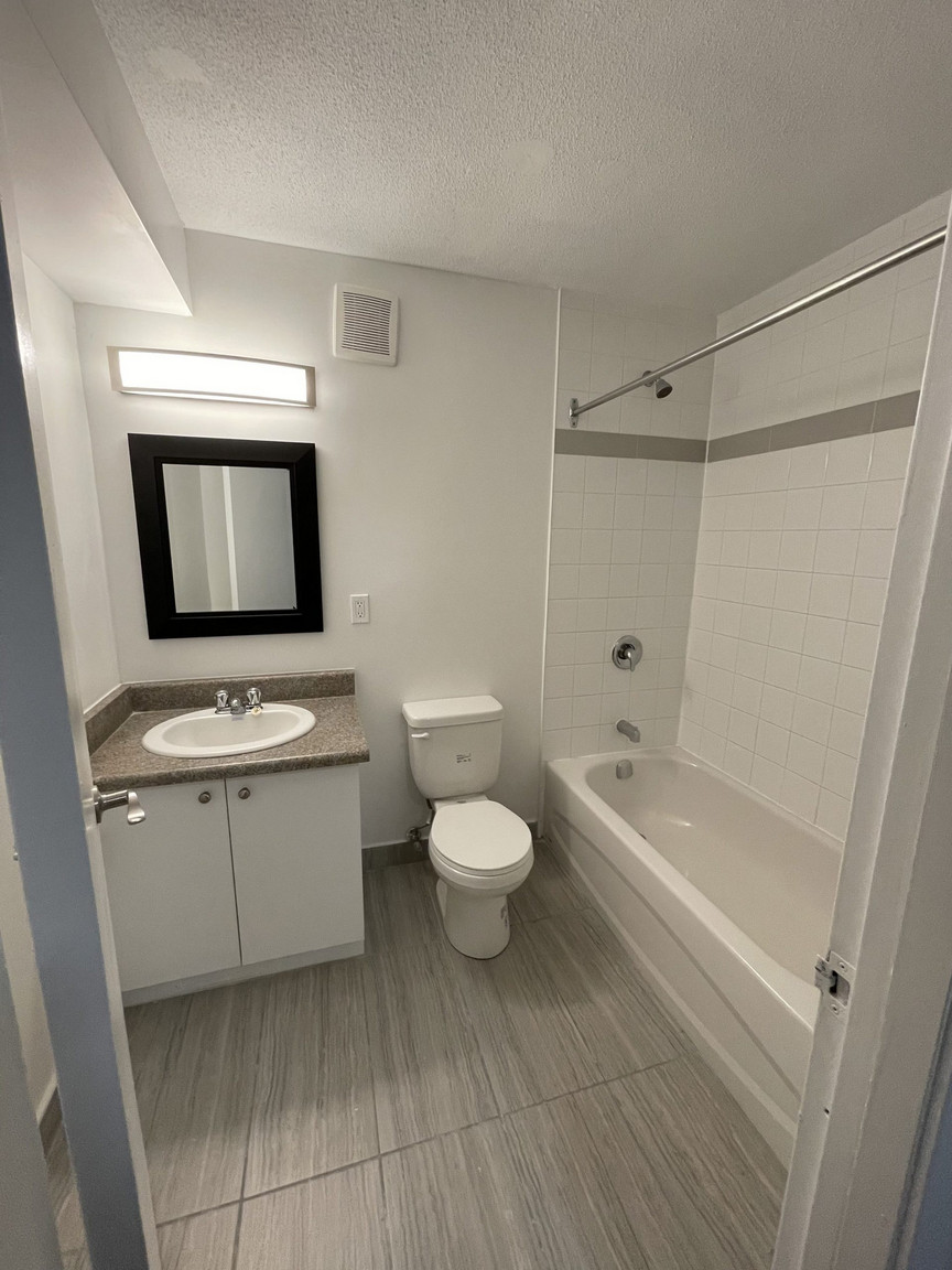 Apartment for rent at 46 Panorama Court - Photo 9