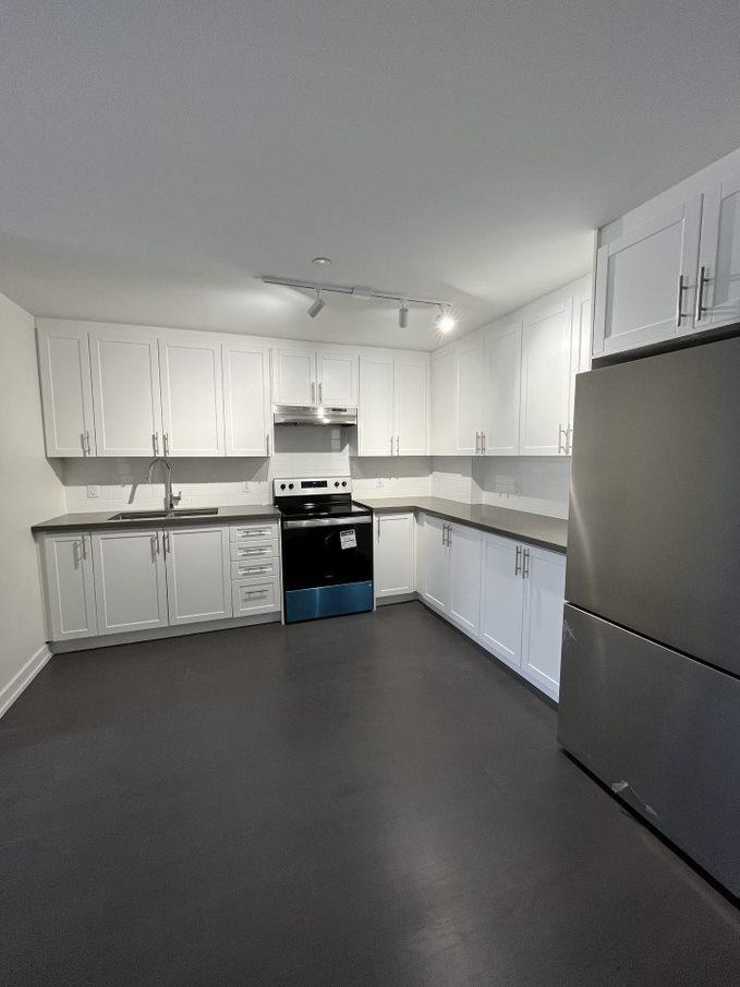 Apartment for rent at 46 Panorama Court - Photo 15