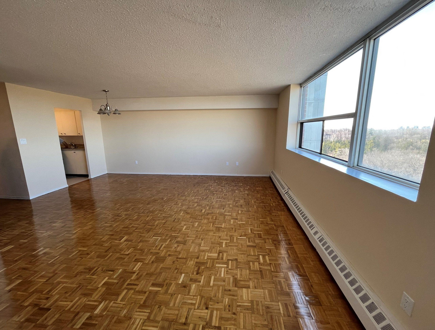 625 Finch Avenue West - Photo 16