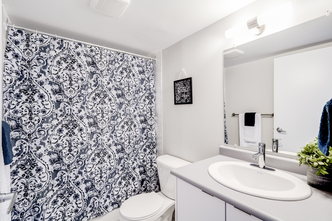 2285 The Collegeway - Photo 11