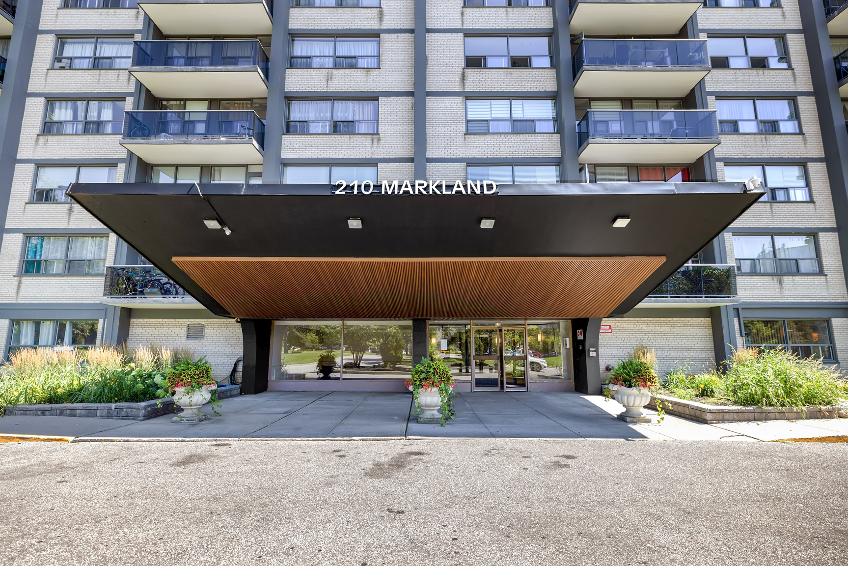 210 Markland Drive - Photo 62