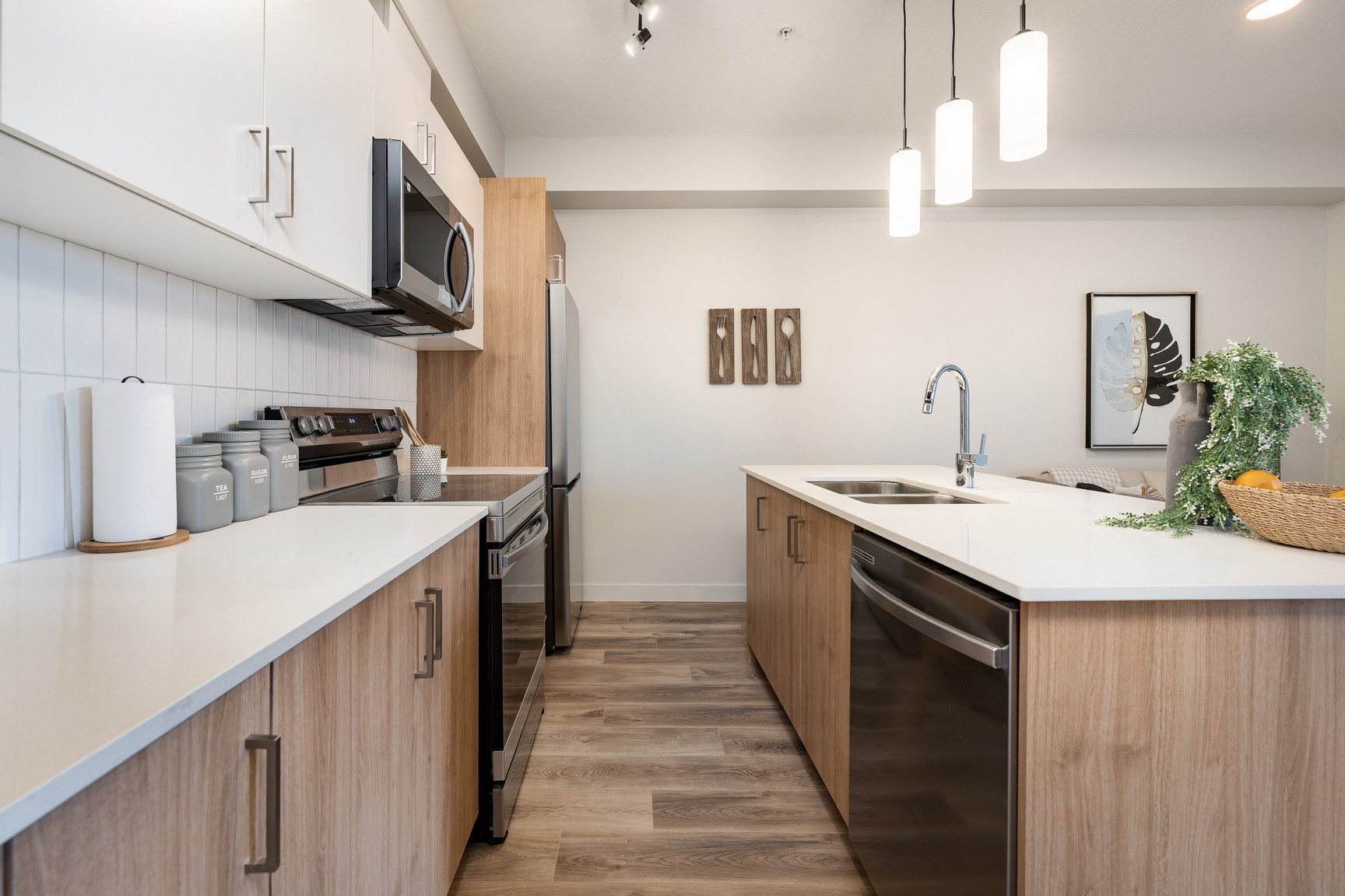 49 West - Photo 121
