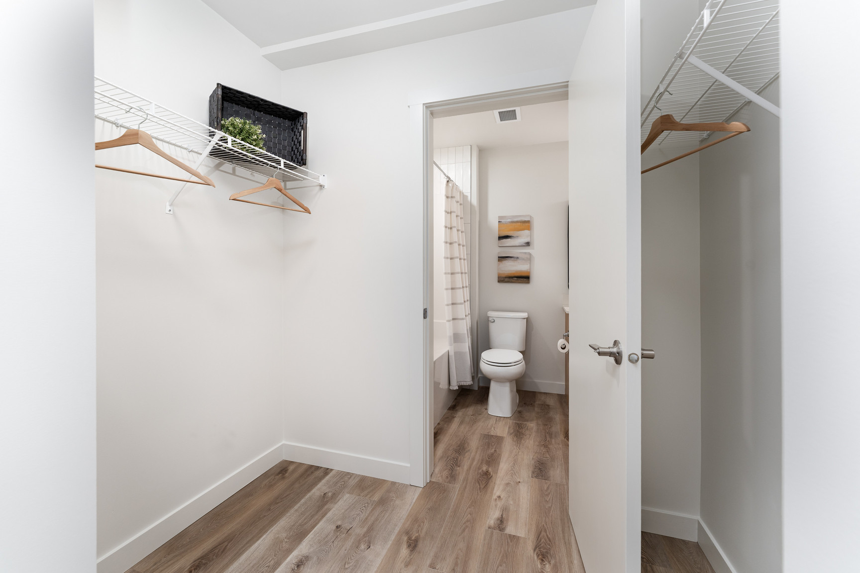 49 West - Photo 67