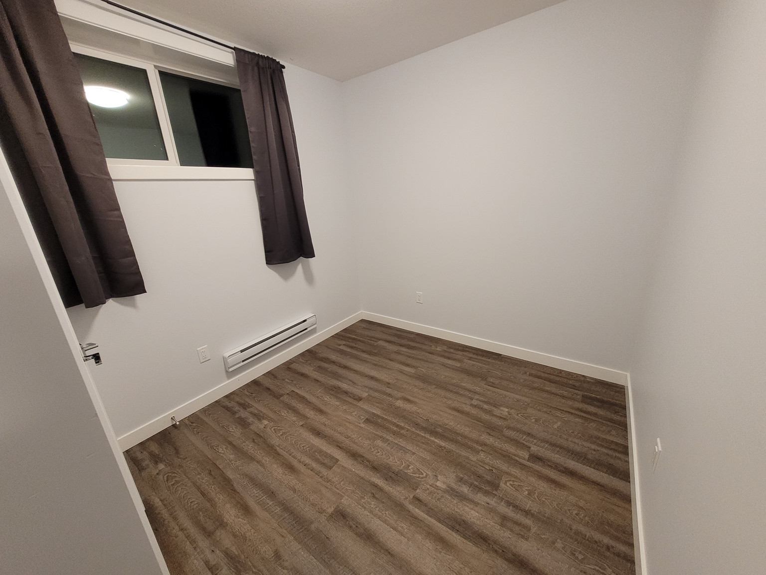 204 Thakur Street (Basement Suite) - Photo 4