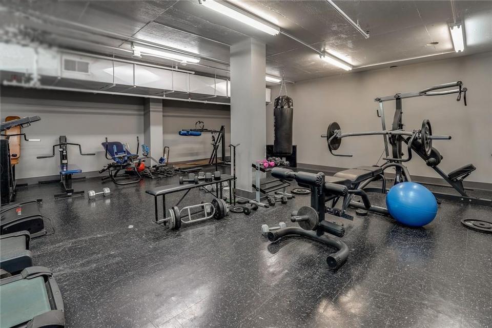 320 5th Avenue North - Photo 24