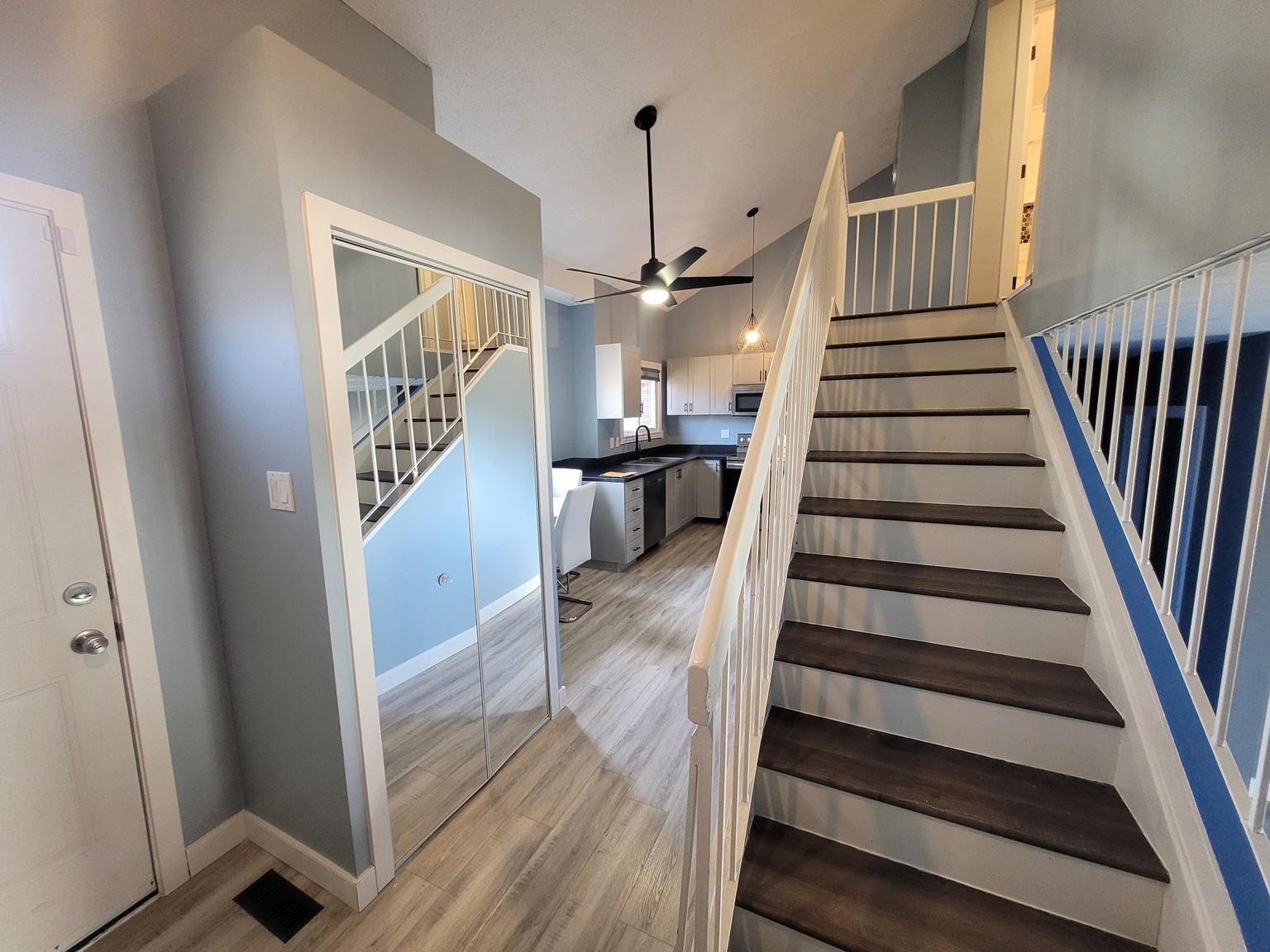 331 Pendygrasse Road - Photo 8