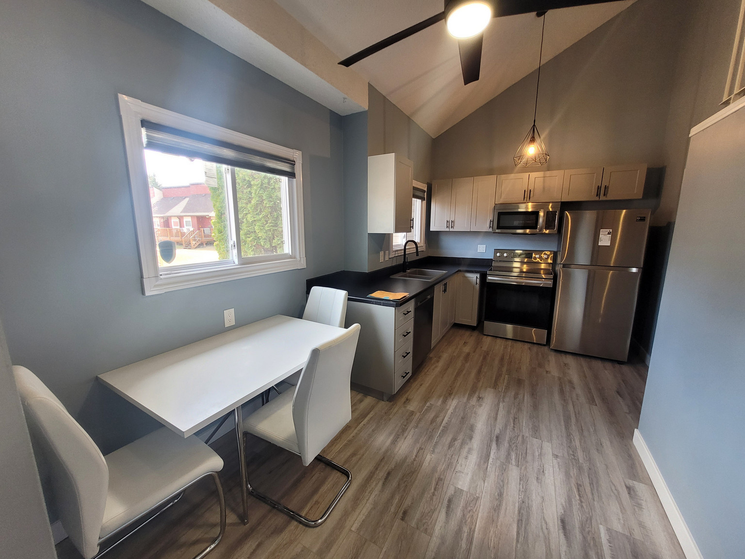 331 Pendygrasse Road - Photo 10