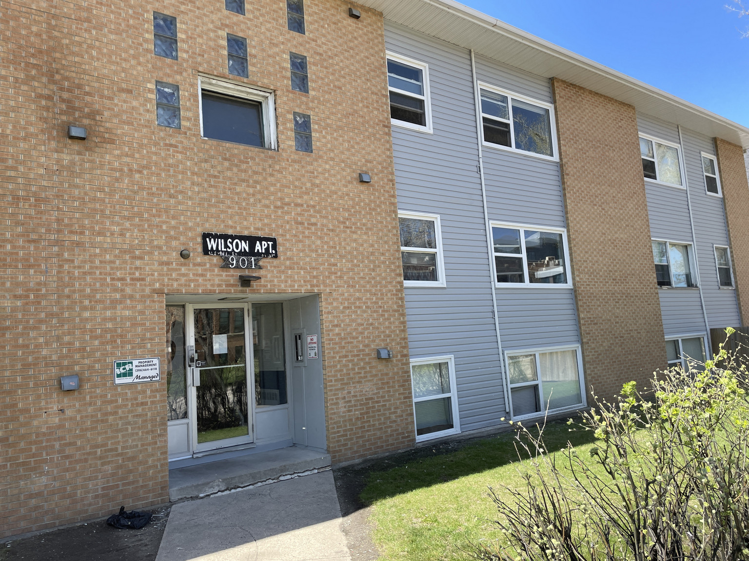 Wilson Apartment - 901 7th Avenue North