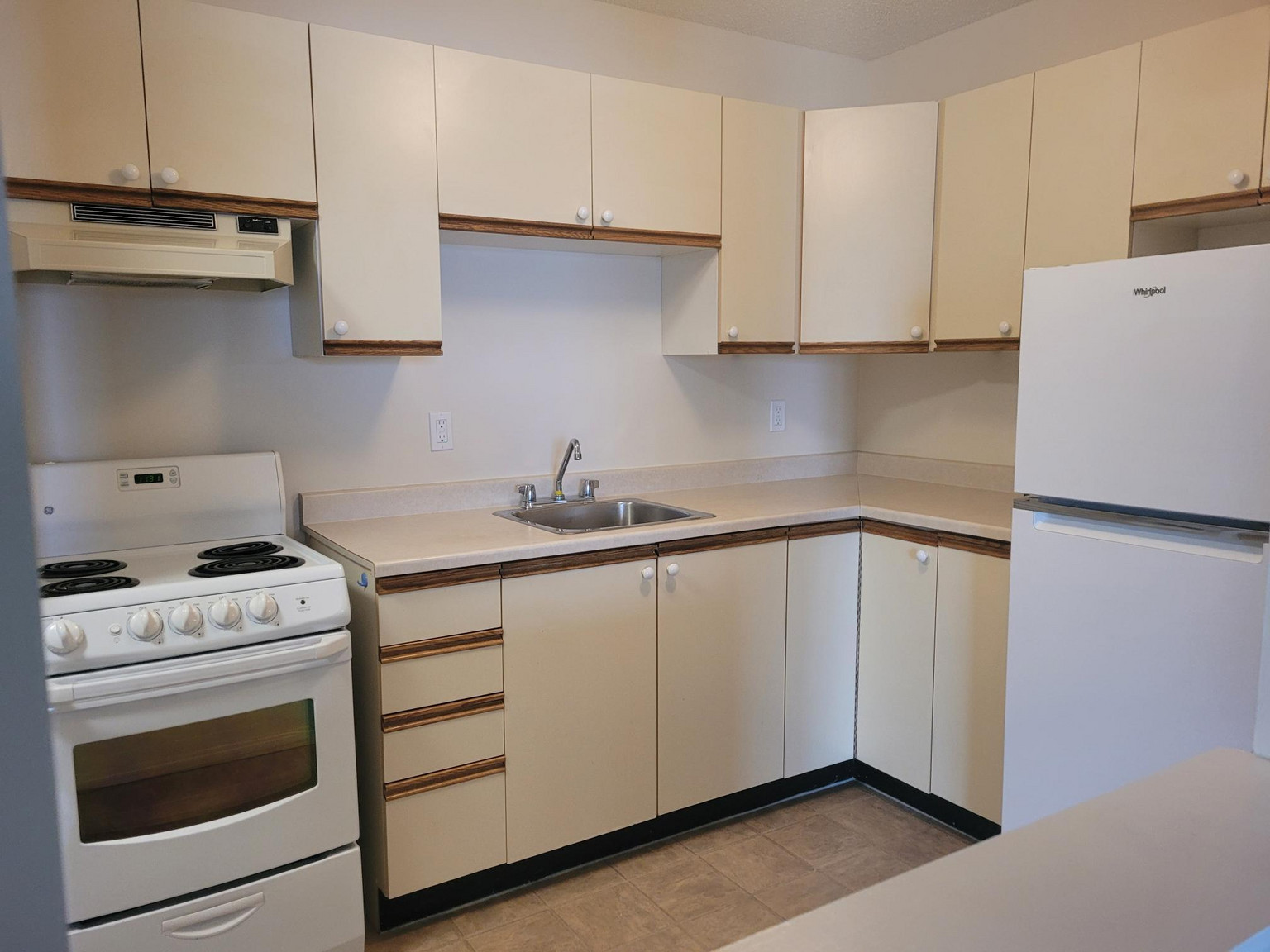Kiwanis Manor 55+ Senior Housing - Photo 10