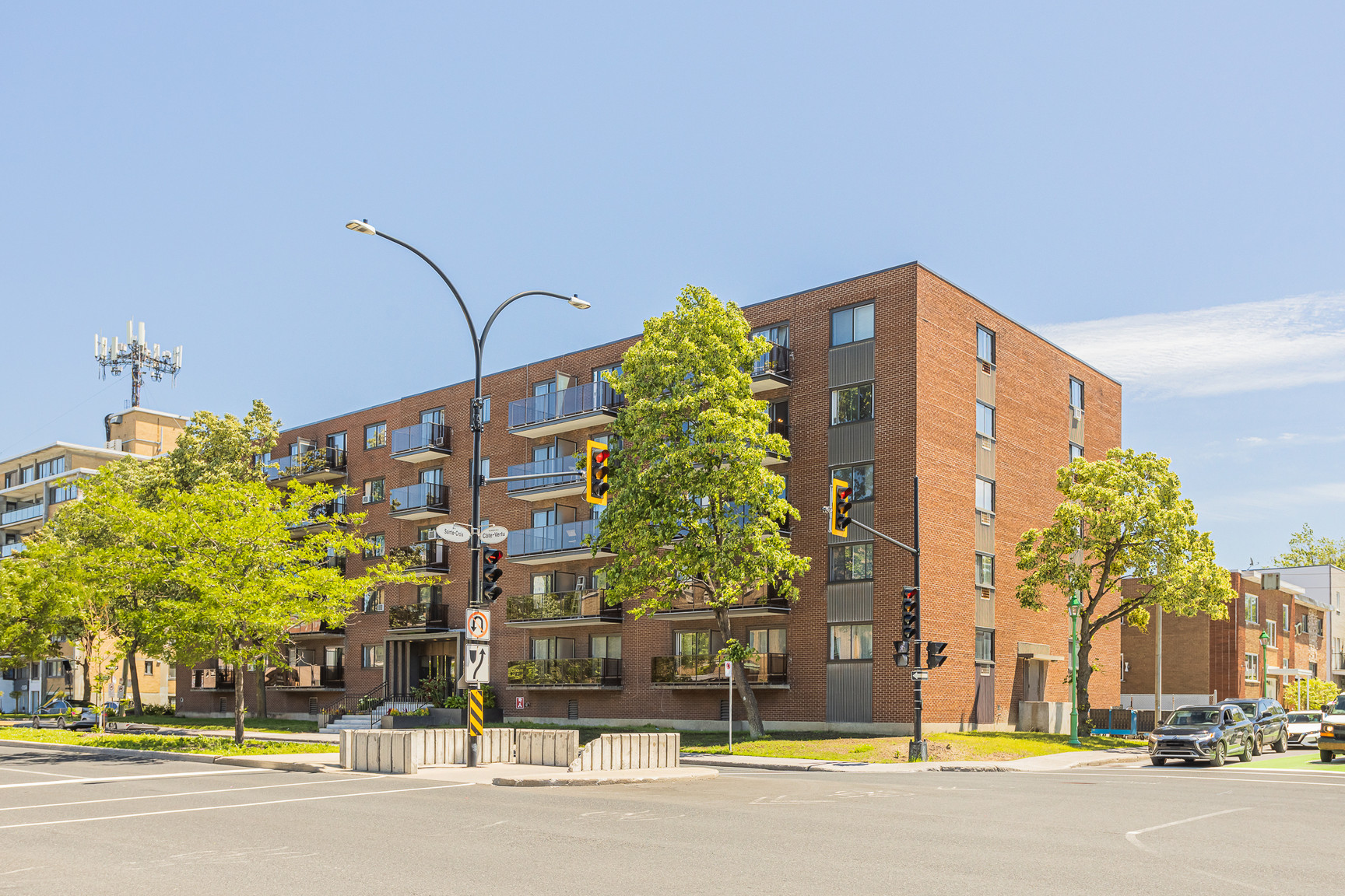 1300 Boulevard de la Côte-Vertu - Photo 9