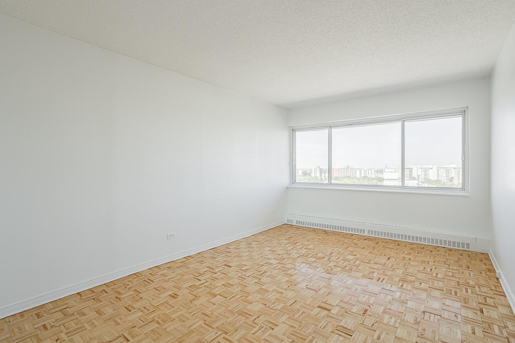 135 Place Côte-Vertu - Photo 46