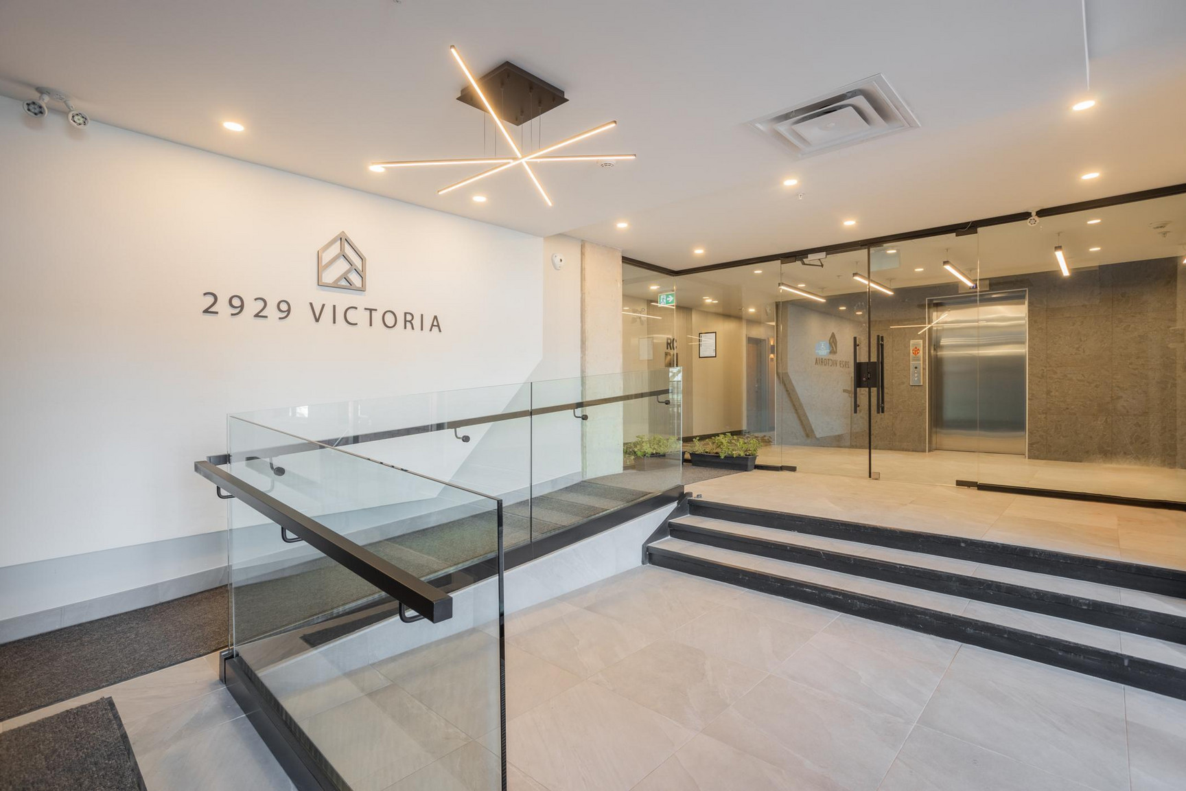2929 VICTORIA - Photo 41
