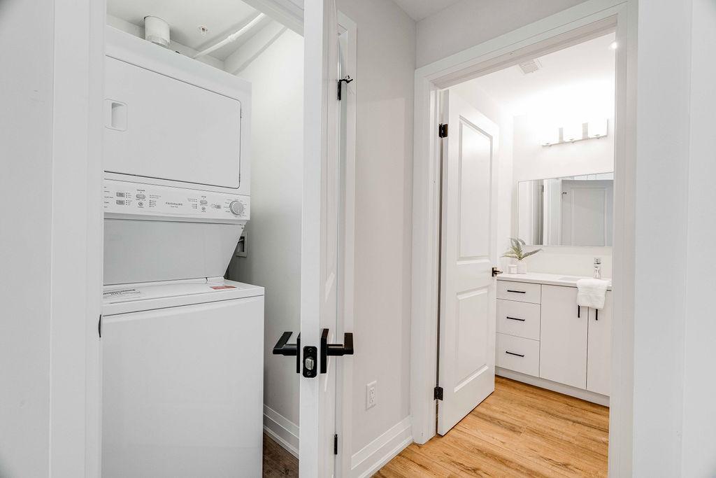 Sunningdale Heights  - Photo 48