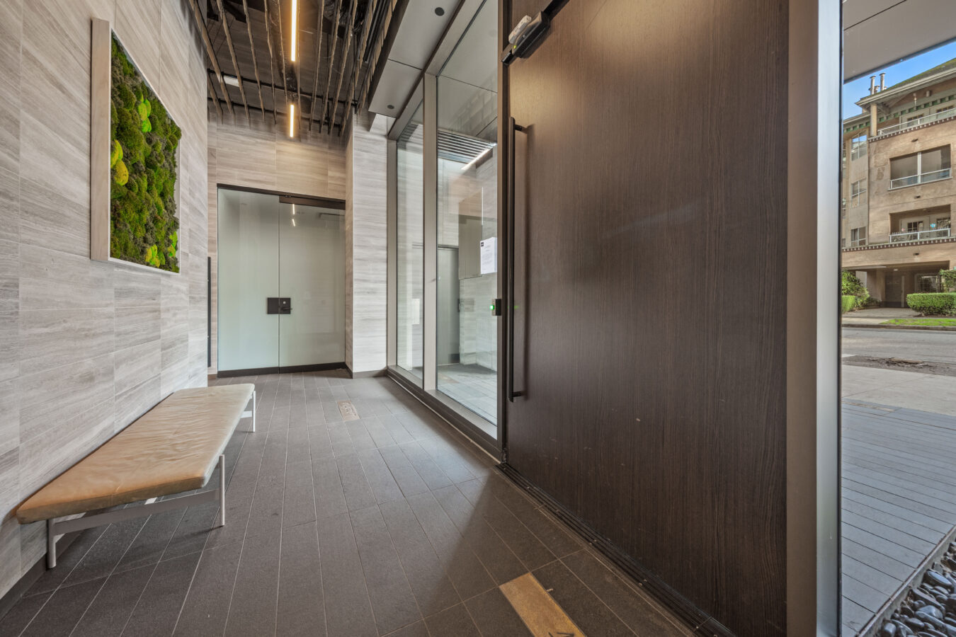 Zephyr Apartments - Photo 82
