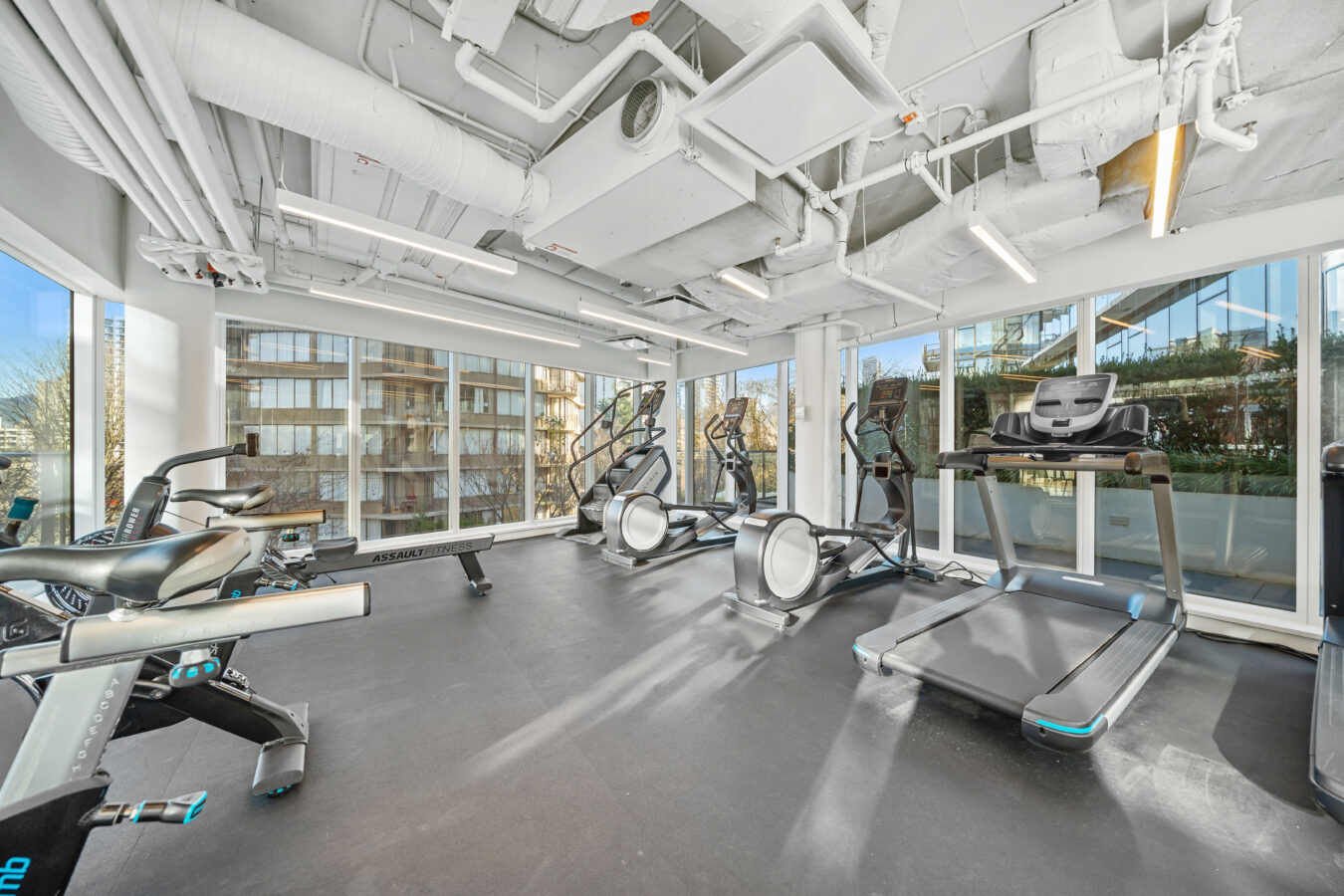 Zephyr Apartments - Photo 106