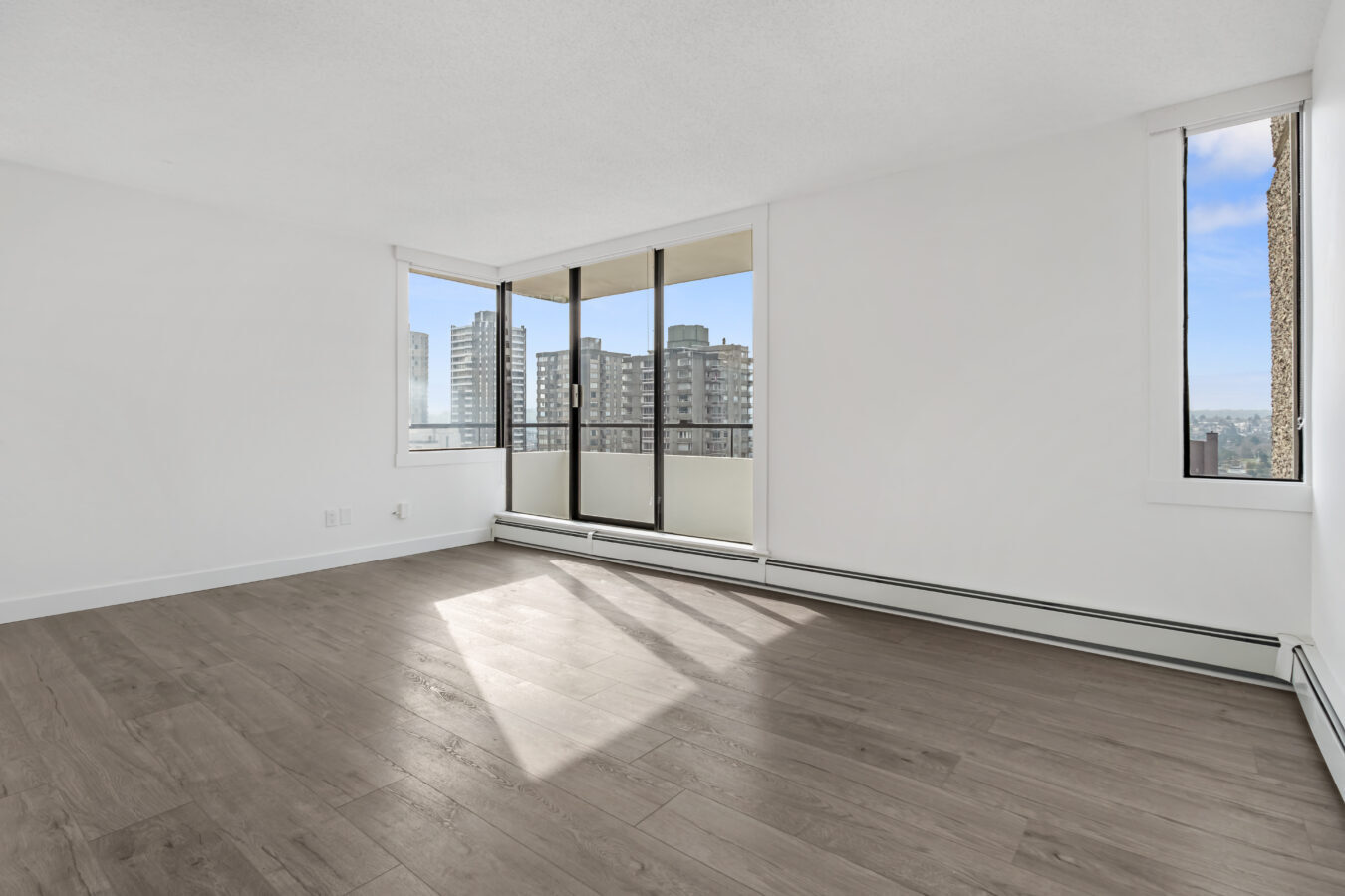 Pacific Cove Apartments - Photo 28