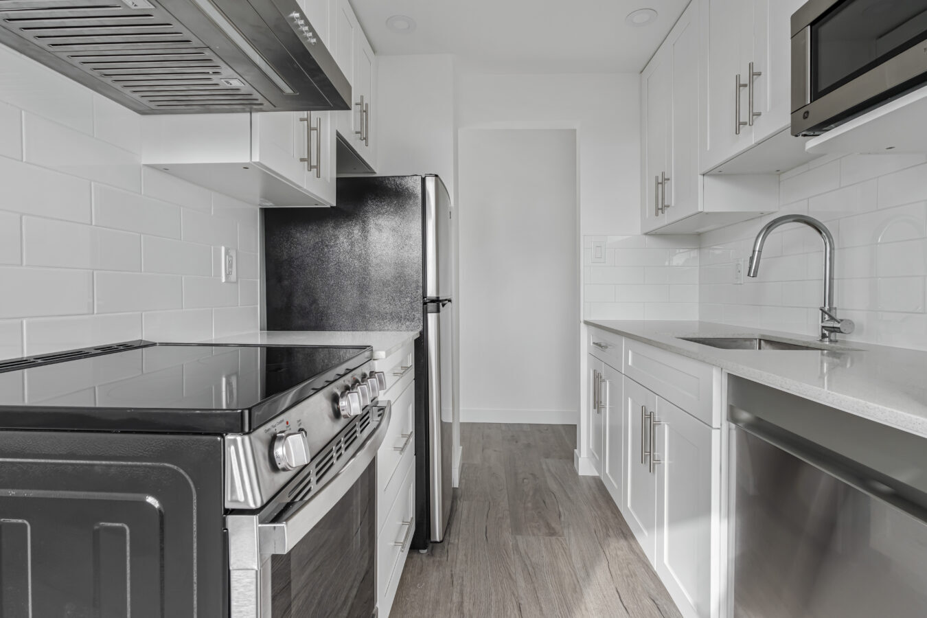 Pacific Cove Apartments - Photo 44