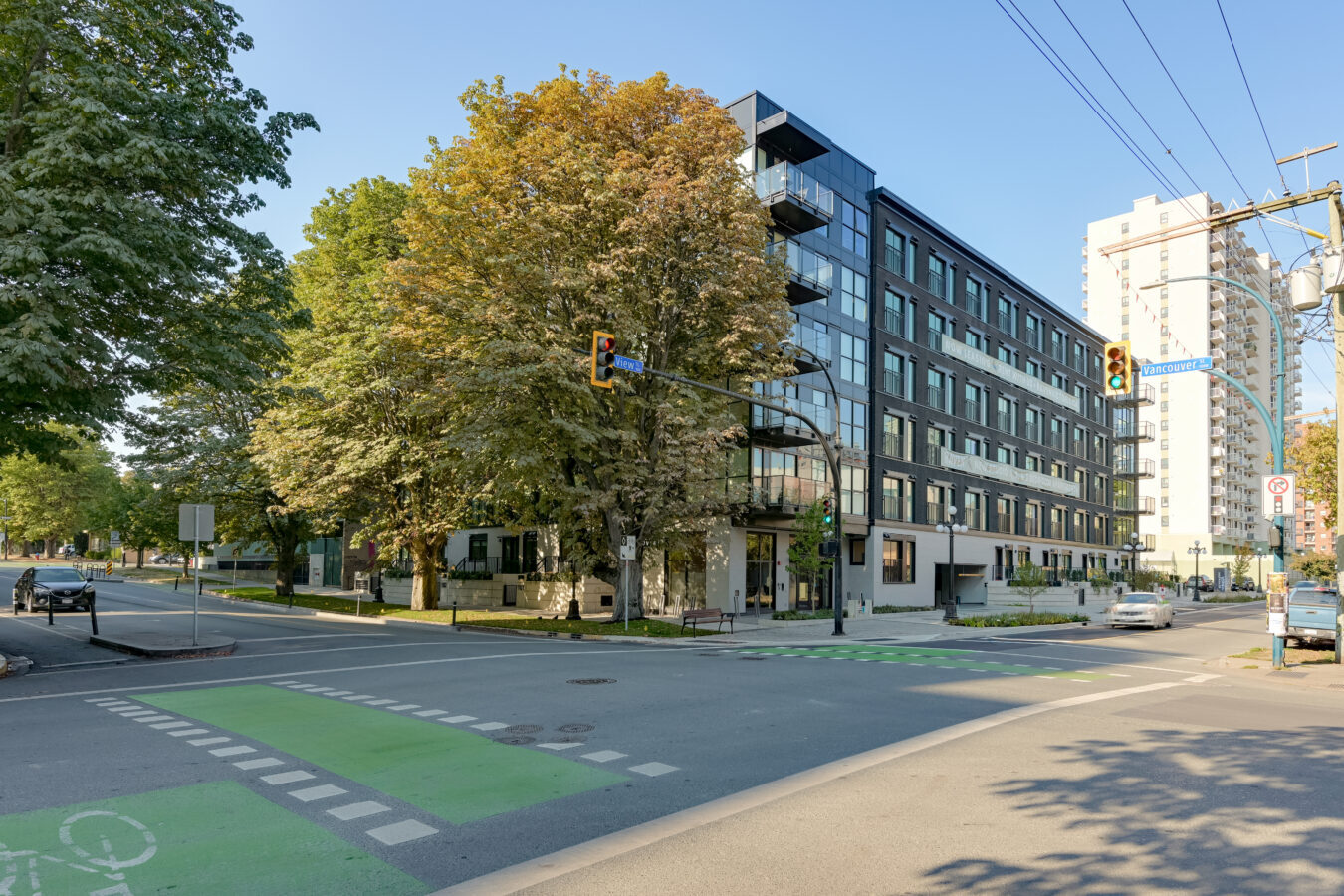 Raven Apartments - Photo 33