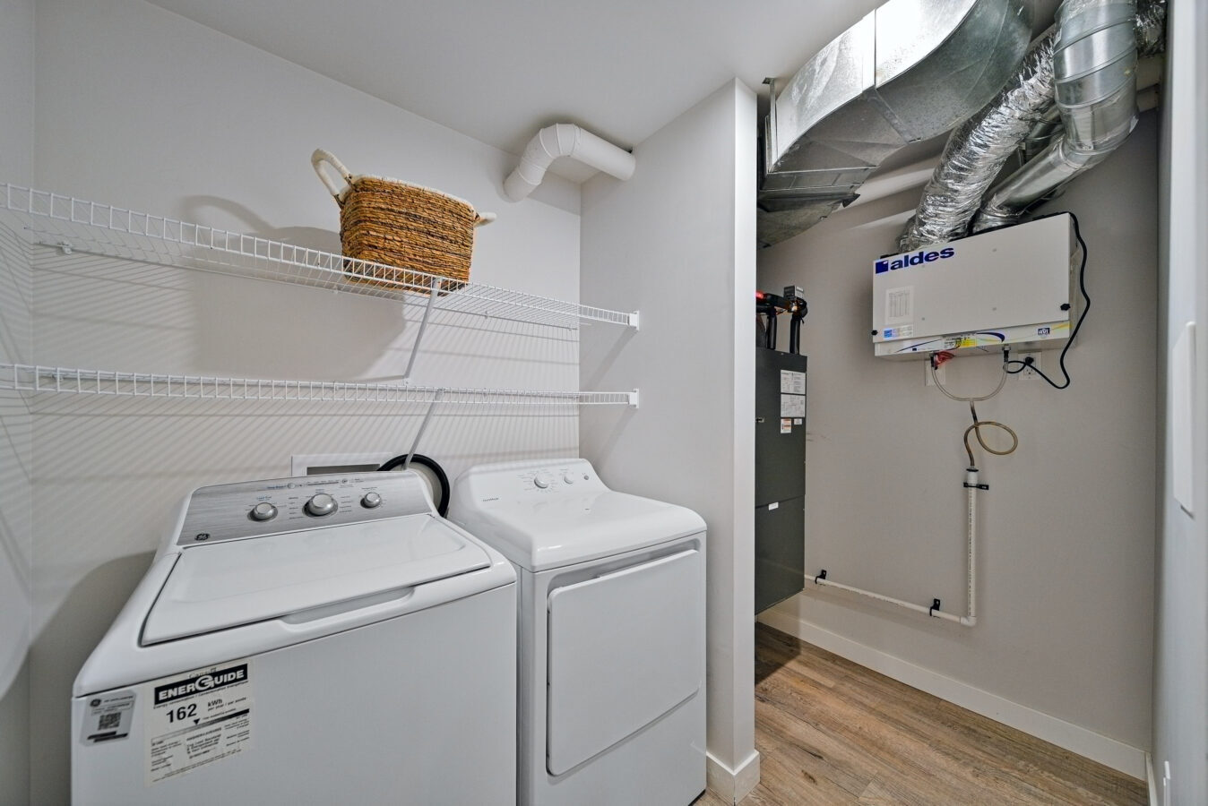 The Onyx Apartments - Photo 20
