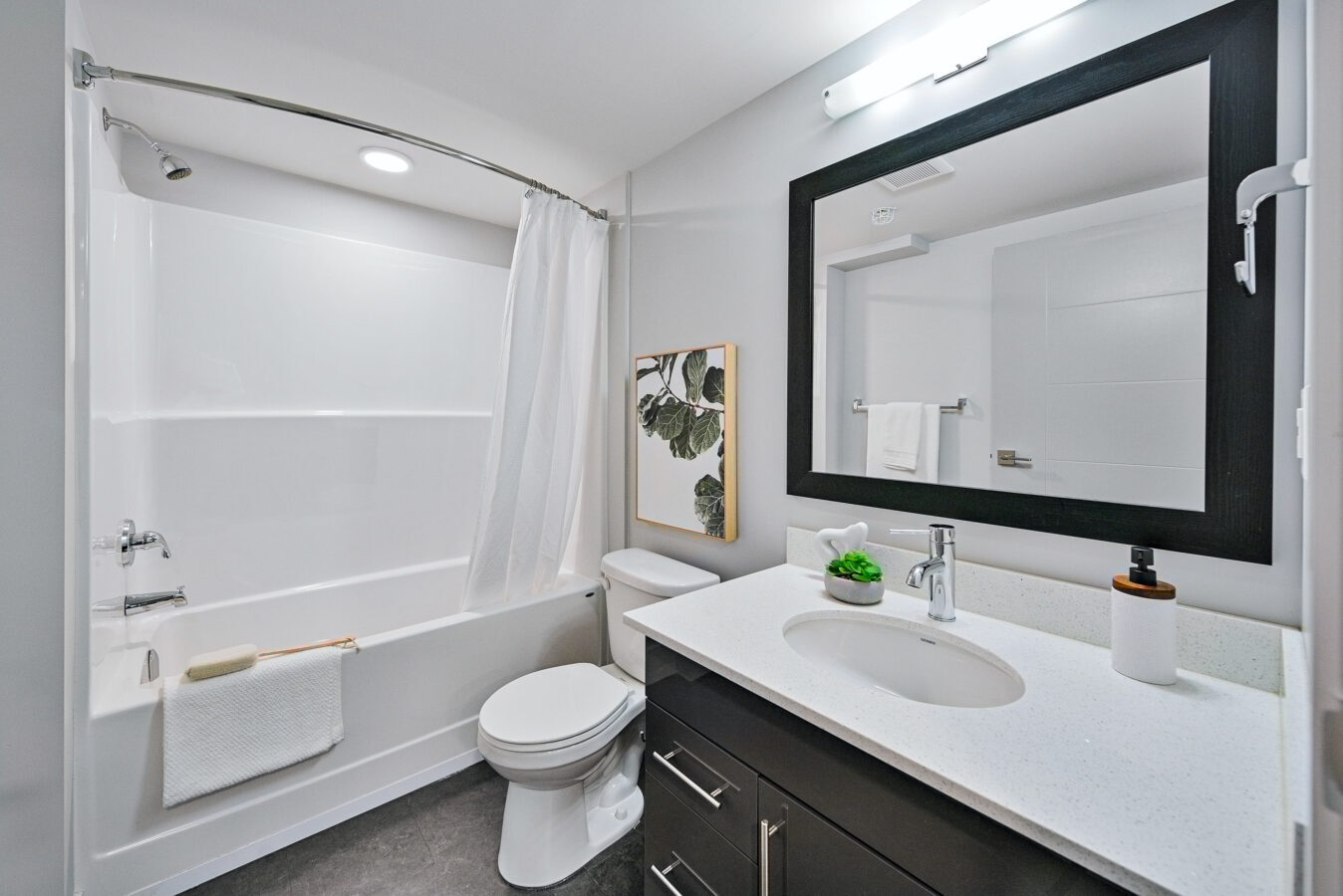 The Bravado Apartments - Photo 72